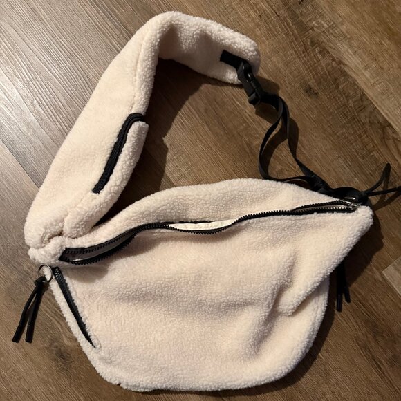 Free People | Cross Body Bag | Excellent Condition | Perfect for Fall - Picture 1 of 2